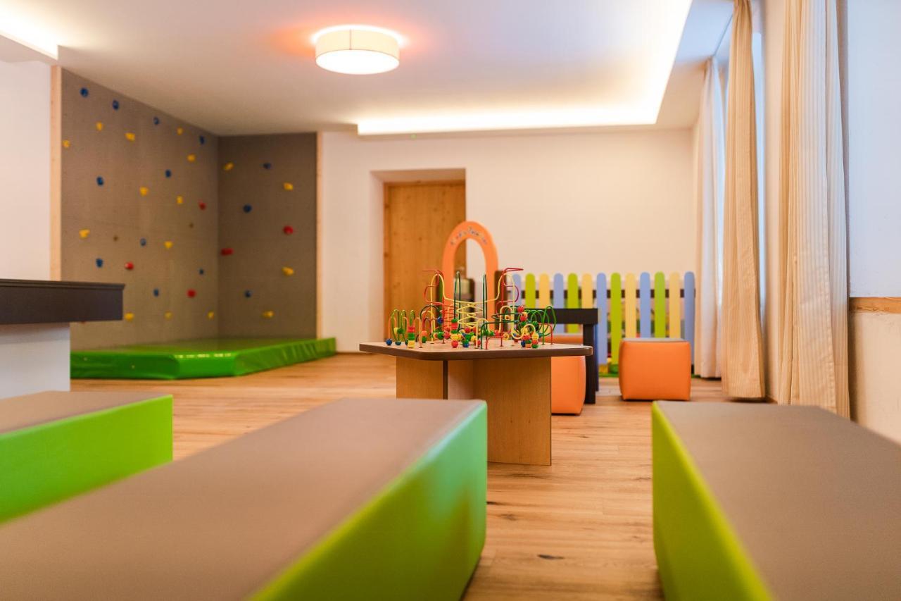 Madatsch Hotel